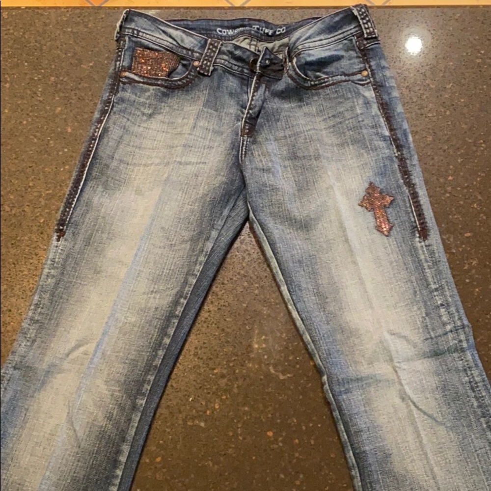 Cowgirl Tuff Women’s 28 x 35 Jeans